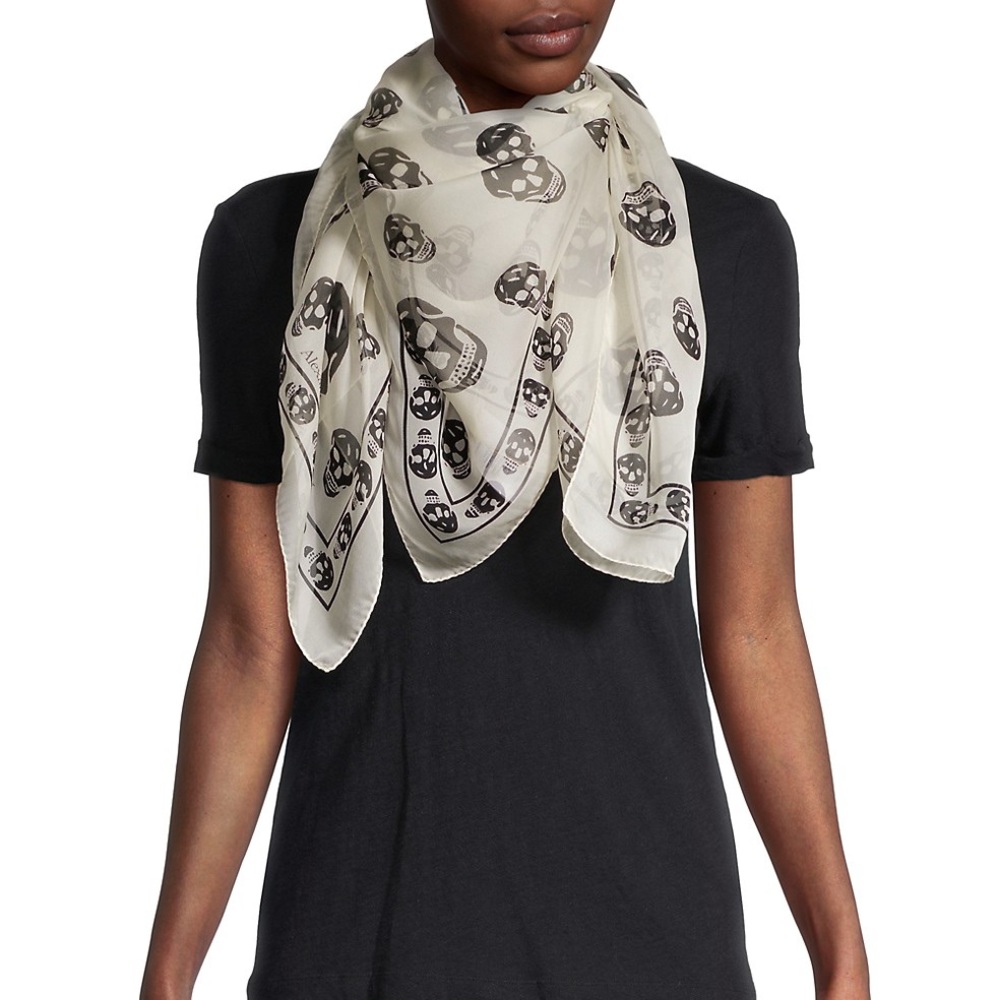 Alexander McQueen Classic Skull Silk Scarf